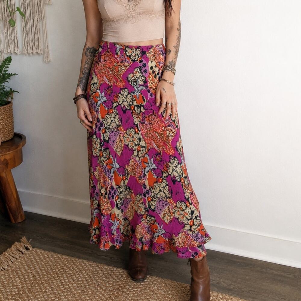 JM Collection Petite Midi Skirt 10P Pink Orange Abstract Floral Y2K Boho Friends